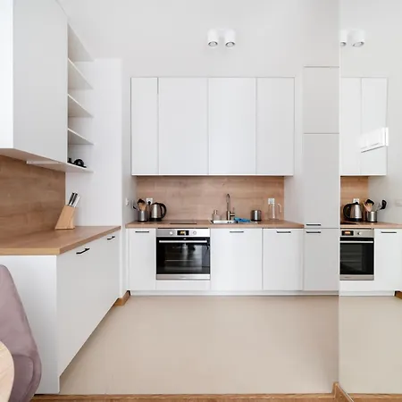 Apartment Manufaktura Deluxe Lodz (Lodz)