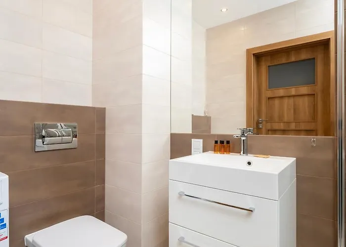 شقة Manufaktura Deluxe By Bookinghost *